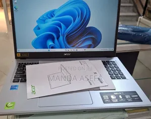 New Laptop Acer 8GB Intel Core I3 SSD 512GB
