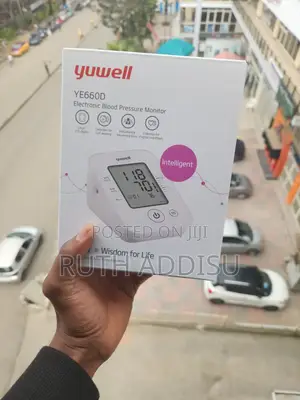 Photo - Blood Pressuer Monitor獄警medical Bp Monitoring Devices New