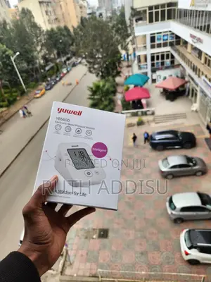 Photo - Blood Pressure Monitor鬨我blood Pressure Monitor袸菼bp Monitor