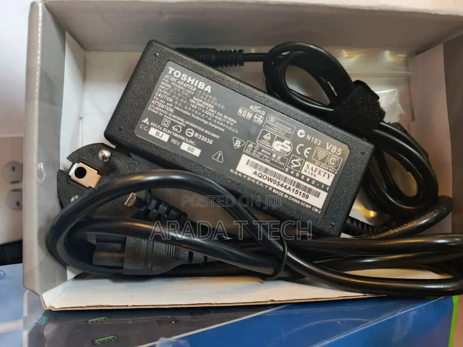 Toshiba Laptop Adaptor