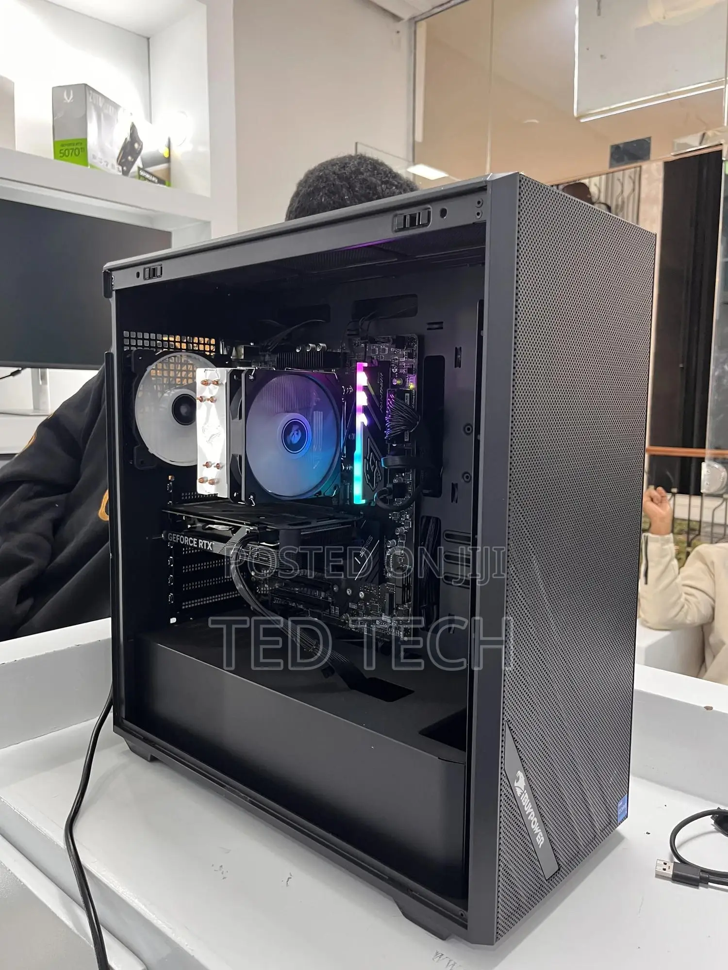 New Desktop Computer Dell Aurora R9 16GB Intel Core I5 SSD 1T