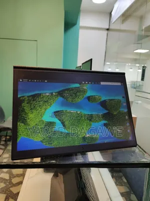 Photo - New Laptop Lenovo Thinkpad X1 Yoga 16GB Intel Core I7 SSD 512GB