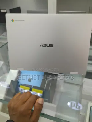 Photo - New Laptop Asus Chromebook C423 8GB Intel Pentium SSD 256GB