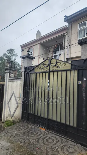 3bdrm House in Addis Ababa, Kolfe Keranio for sale