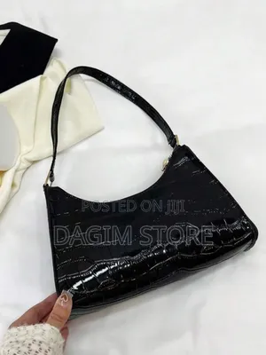 Photo - Black Beautiful Hand Bags