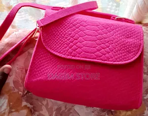 Photo - Classic Retro Bags