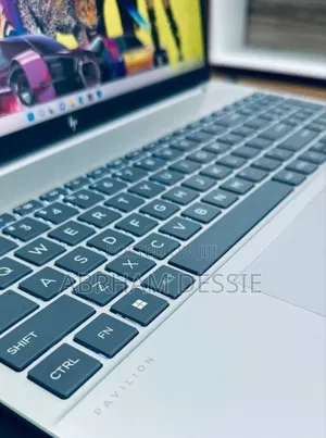 New Laptop HP Pavilion 15 16GB Intel Core I7 SSD 1T