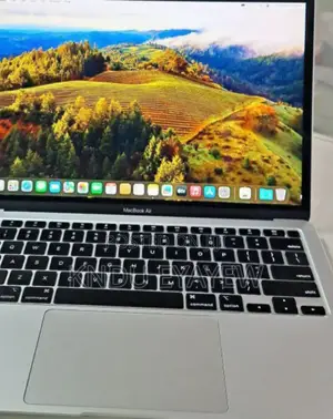 New Laptop Apple MacBook Pro M1 8GB Apple M1 SSD 256GB