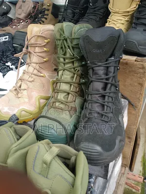 Orginal Lowa High Master Quality Water Proof Smooth Boots