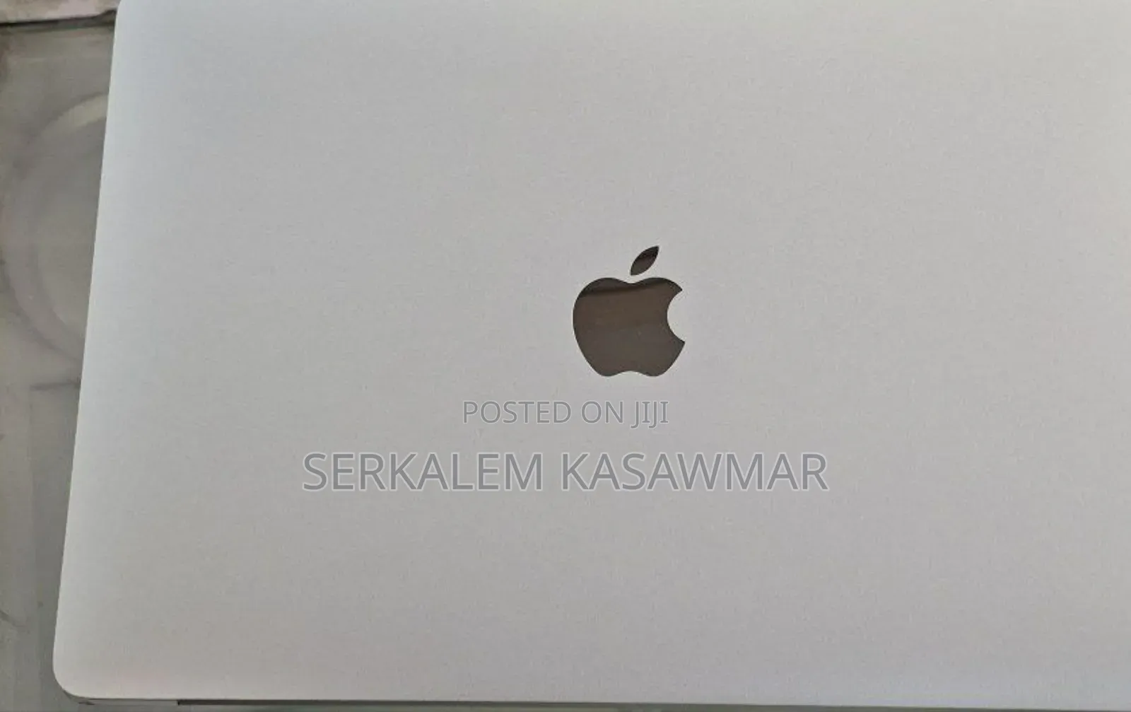 New Laptop Apple MacBook Air 2020 M1 8GB Apple M1 SSD 256GB