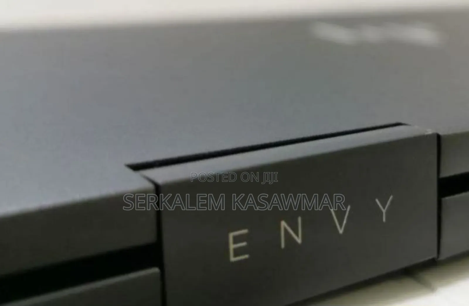 New Laptop HP Envy X360 8GB AMD Ryzen 7 SSD 512GB