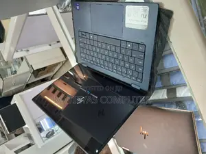 New Laptop HP OmniBook Ultra Flip 14" 16GB Intel Core Ultra 7 SSD 1T