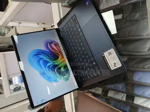 New Laptop HP OmniBook Ultra Flip 14" 16GB Intel Core Ultra 7 SSD 1T