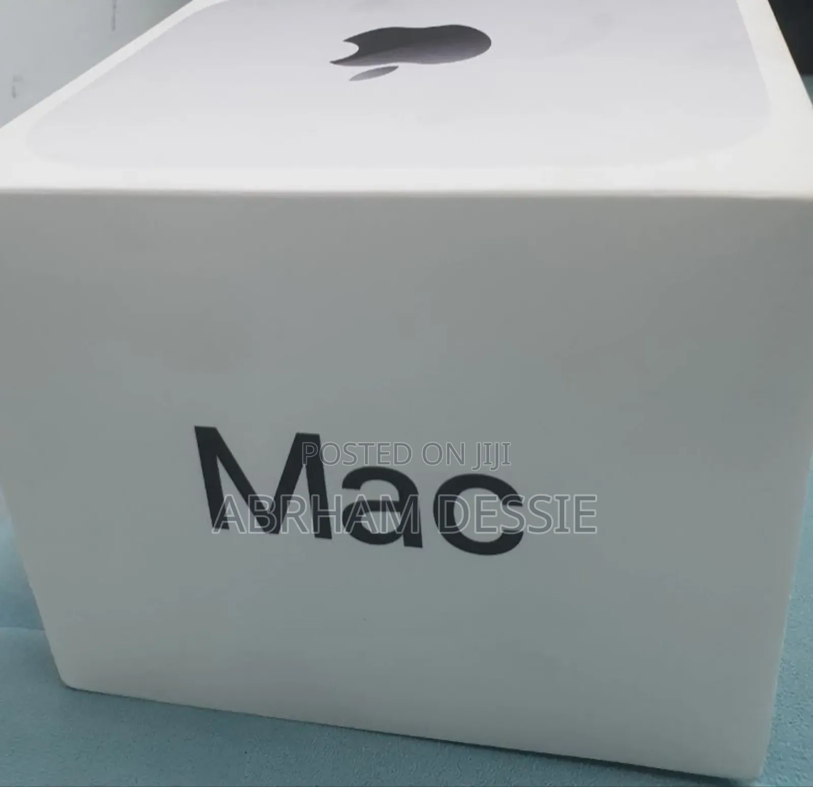 New Laptop Apple MacBook 16GB Apple M4 SSD 256GB