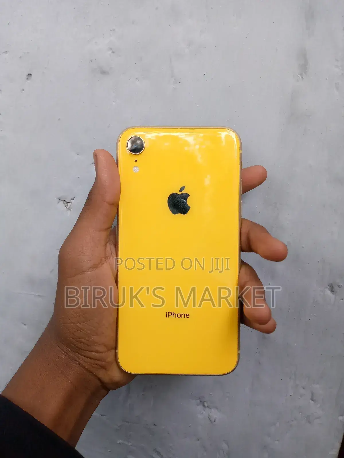 Apple iPhone XR 64 GB Yellow