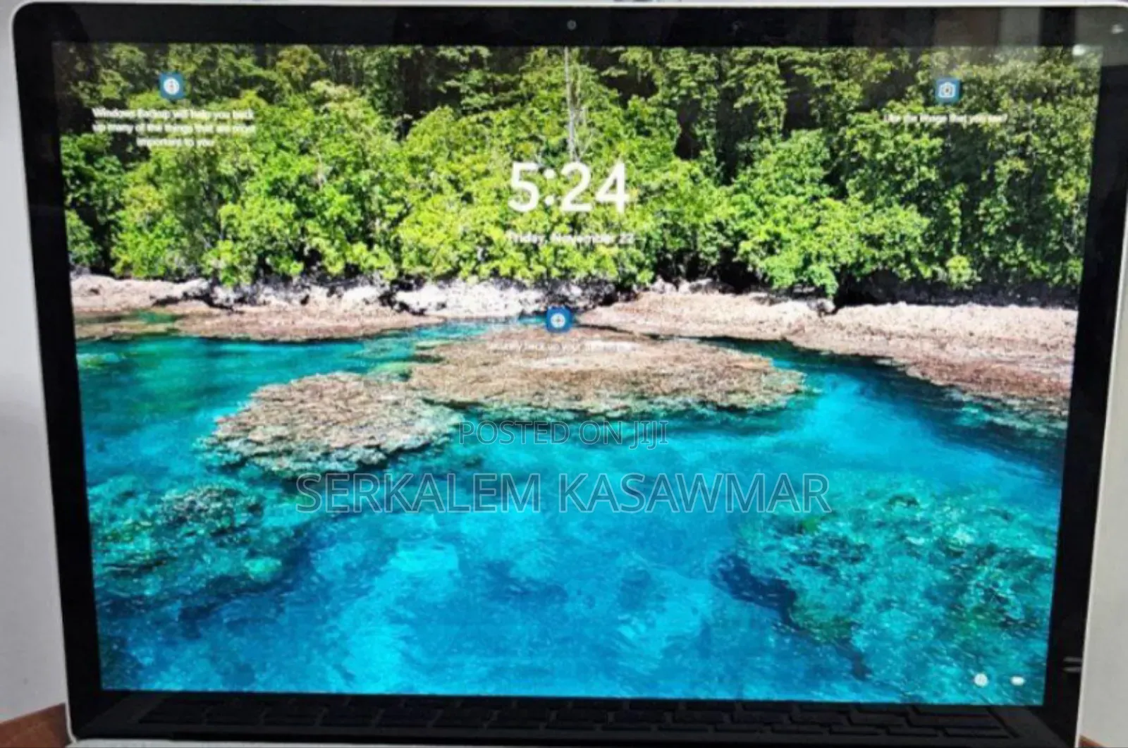 New Laptop Microsoft Surface 8GB Intel Core I5 SSD 256GB