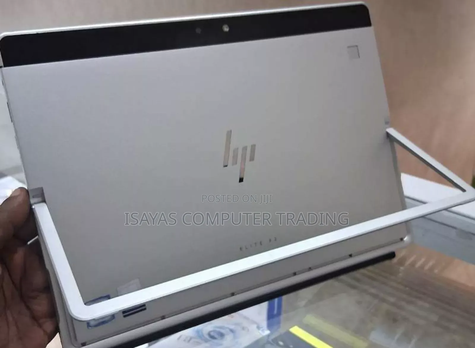 New Laptop HP EliteBook X360 1040 G7 8GB Intel Core I5 SSD 256GB
