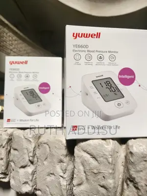 Photo - Digital Blood Pressuer Monitor长我brand New Bp Monitor New