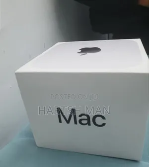 New Laptop Apple MacBook 16GB Apple M4 SSD 256GB