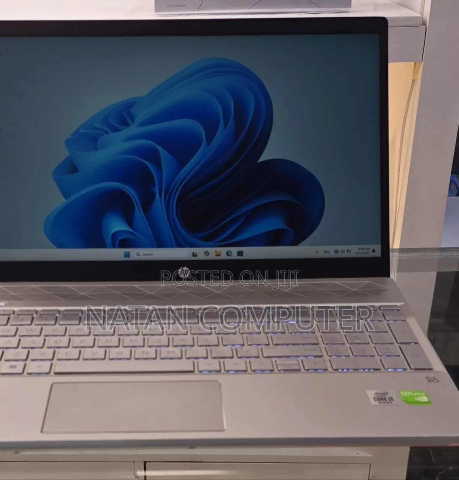 New Laptop HP Pavilion 13 8GB Intel Core I5 SSD 512GB