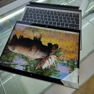 New Laptop HP X2 8GB Intel Core I5 SSD 256GB