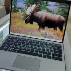 New Laptop HP X2 8GB Intel Core I5 SSD 256GB