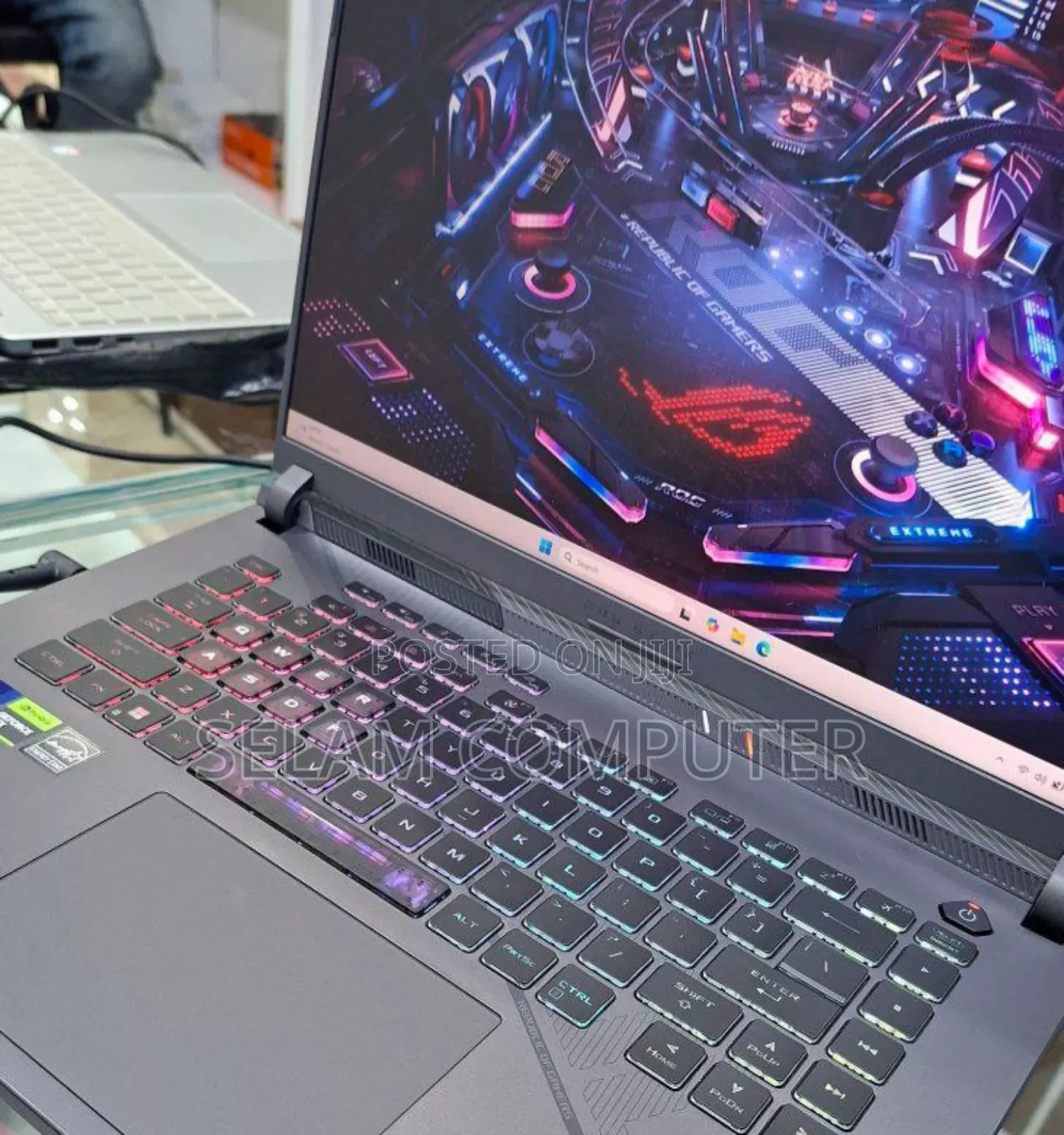 New Laptop Asus ROG Strix G15 32GB Intel Core I9 SSD 1T