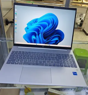 Photo - New Laptop HP Pavilion 15t 16GB Intel Core I7 SSD 1T