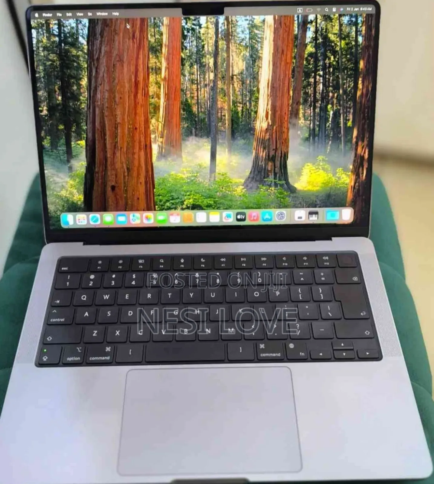 New Laptop Apple MacBook Pro 2021 M1 32GB SSD 1T