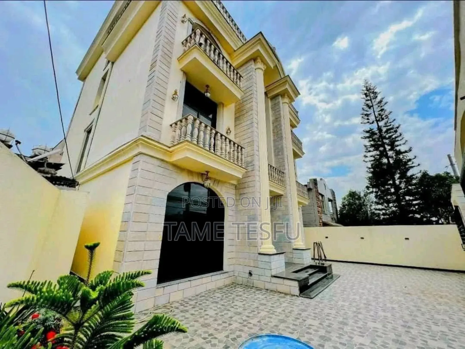 Furnished 8bdrm House in መገናኛ, Bole for sale