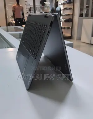 New Laptop Lenovo Yoga 7i 8GB Intel Core I5 SSD 512GB