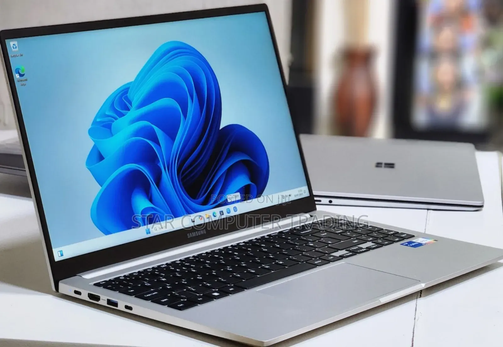 New Laptop Samsung Galaxy Book 2 8GB Intel Core I5 SSD 512GB