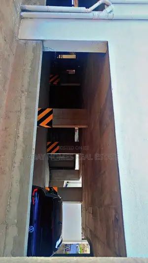 3bdrm Apartment in Zequwala, Yeka for sale