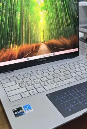 New Laptop Asus 16GB Intel Core i5 SSD 1T