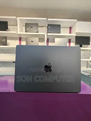 Photo - New Laptop Apple MacBook Pro M1 32GB Apple M1 Pro SSD 1T