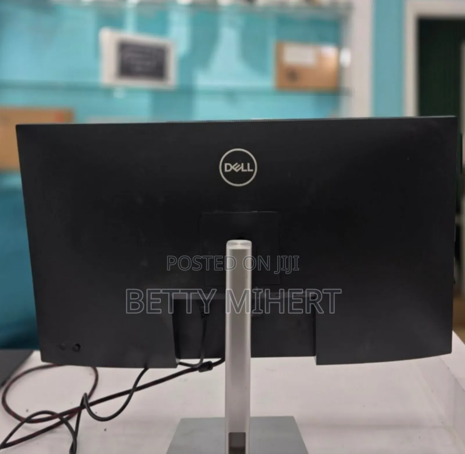 Dell 32.1" Inch Frameless Monitor