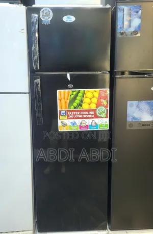 Photo - Ice Land Refrigeroter 375