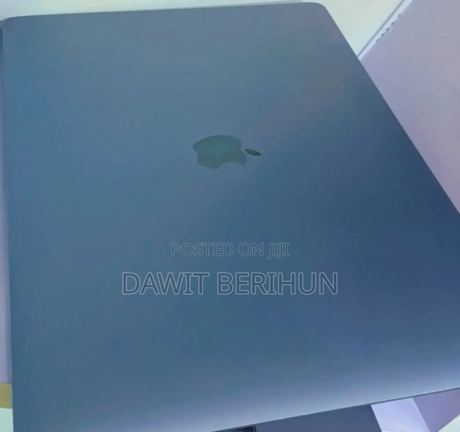 New Laptop Apple MacBook Pro 2017 16GB Intel Core I7 SSD 512GB