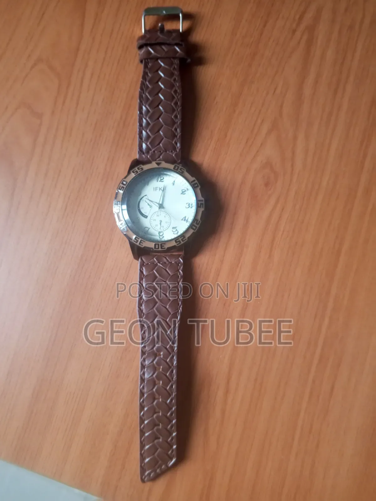 Men Hand Watch