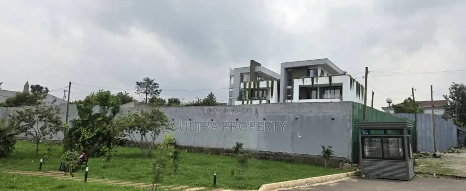 6bdrm House in Bole for rent