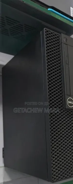 Photo - New Laptop Dell XPS 15 8GB Intel Core I7 SSD 1T