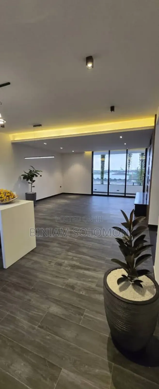 5bdrm Villa in Bole for rent