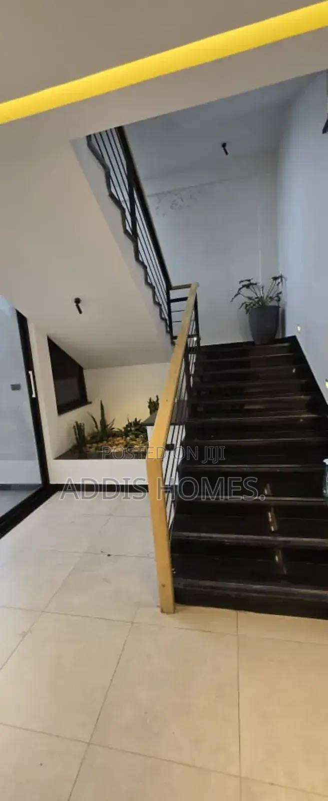 5bdrm Villa in Bole for rent