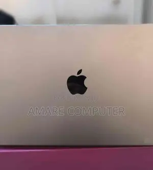 Photo - New Laptop Apple MacBook Pro M1 32GB Apple M1 Pro SSD 1T