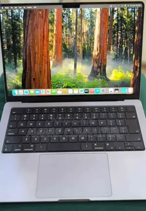 New Laptop Apple MacBook Pro M1 32GB Apple M1 Pro SSD 1T