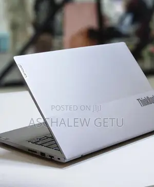 New Laptop Lenovo ThinkBook 13 16GB Intel Core I7 SSD 512GB
