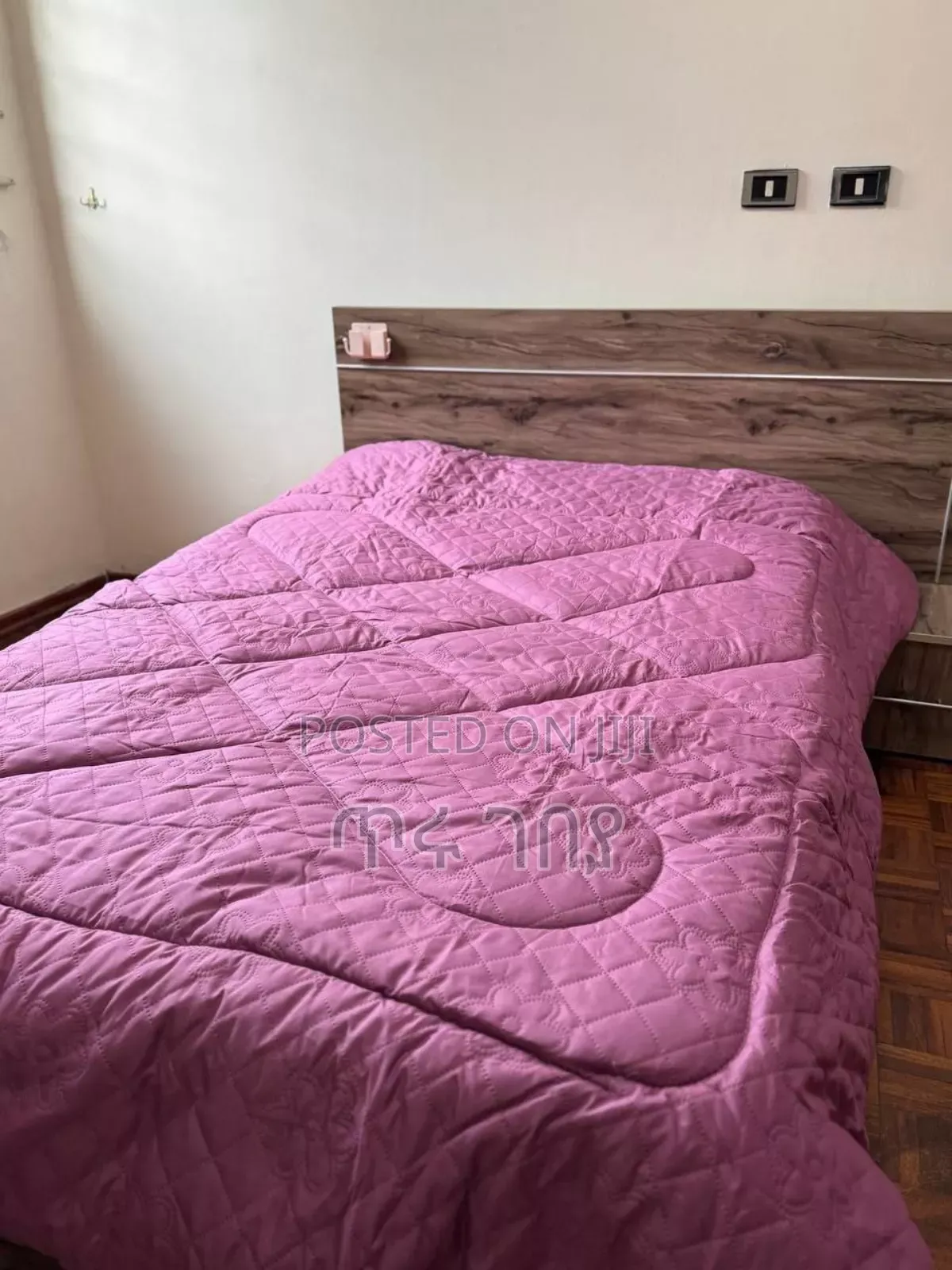 ምቹና ወጥ እንድ ከለር ኮምፎርት