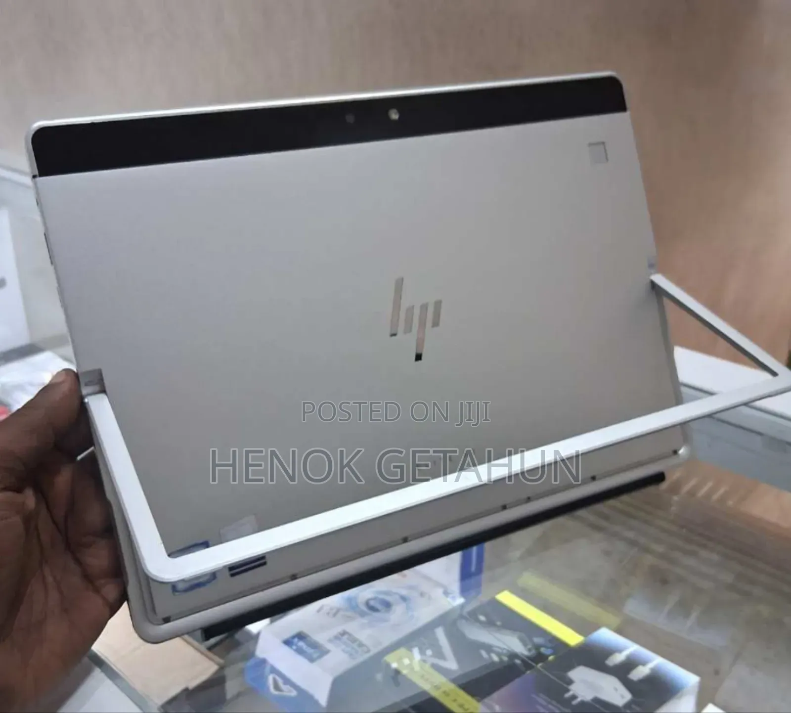 New Laptop HP Elite X2 1012 G2 8GB Intel Core I5 SSD 256GB