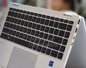 New Laptop HP EliteBook 1040 G8 16GB Intel Core I7 SSD 512GB