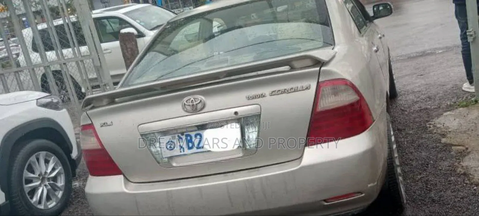 Toyota Corolla 2007 Gold